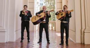 ¿Cuánto cuesta contratar mariachis? Precios en 2026