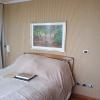 Instalación de wall panel en dormitorio