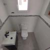 Baño de servicio