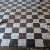 Una cubierta de piso para un local de comida